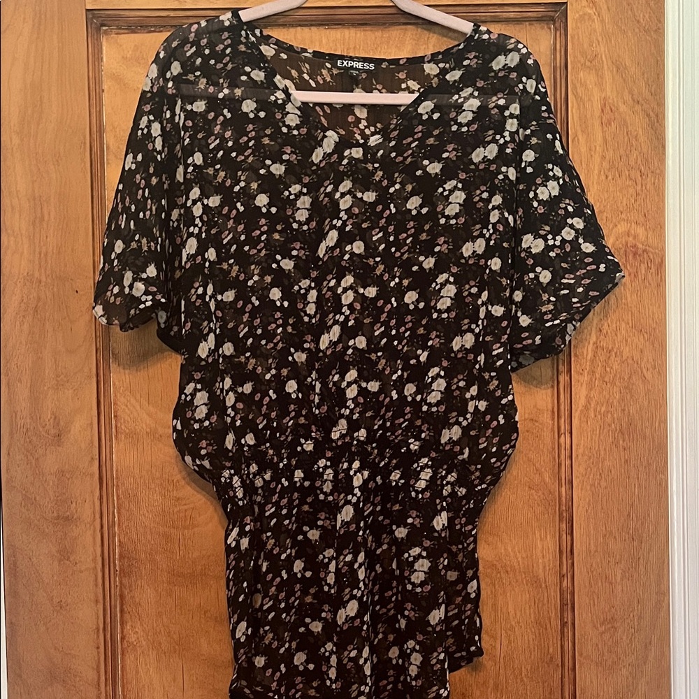 Express Black Floral Short Sleeve Peplum Blouse